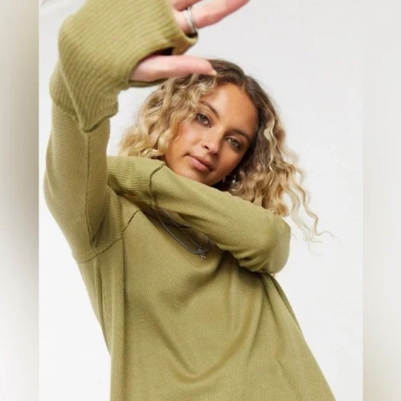 Free PEOPLE we the free Staycation Thermal olive green size medium - Picture 1 of 7